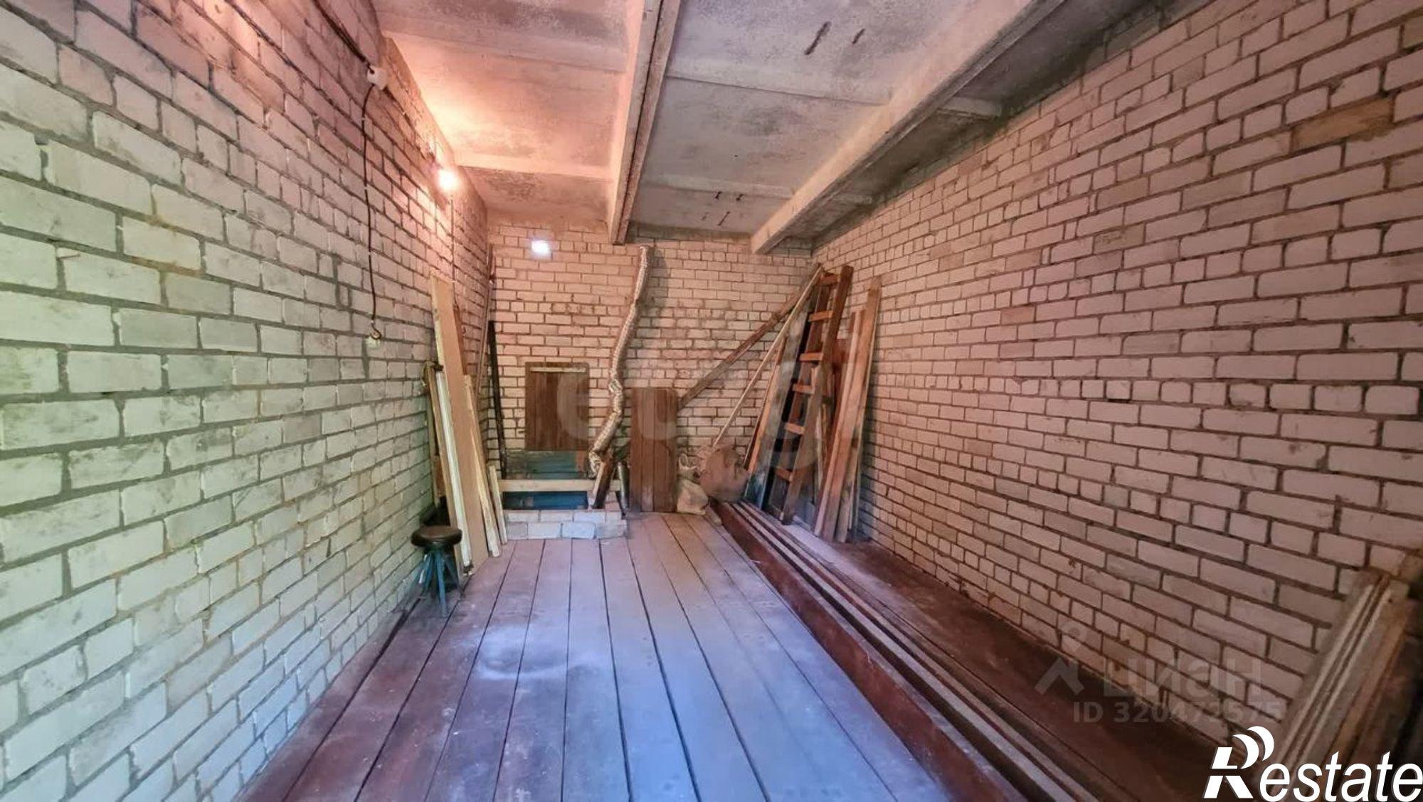 Купить гараж, место в паркинге за 533 178 рублей на улица Энгельса