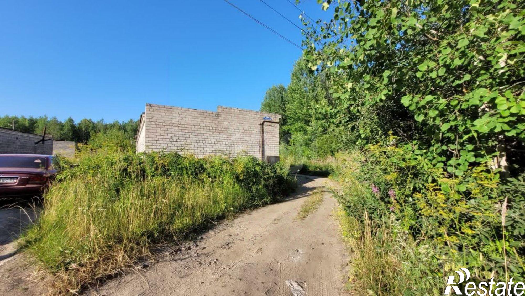 Купить гараж, место в паркинге за 533 178 рублей на улица Энгельса