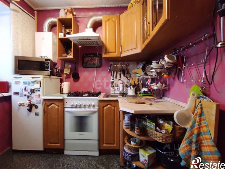 2-комн квартира улица Серёгина, 4,  д. 4