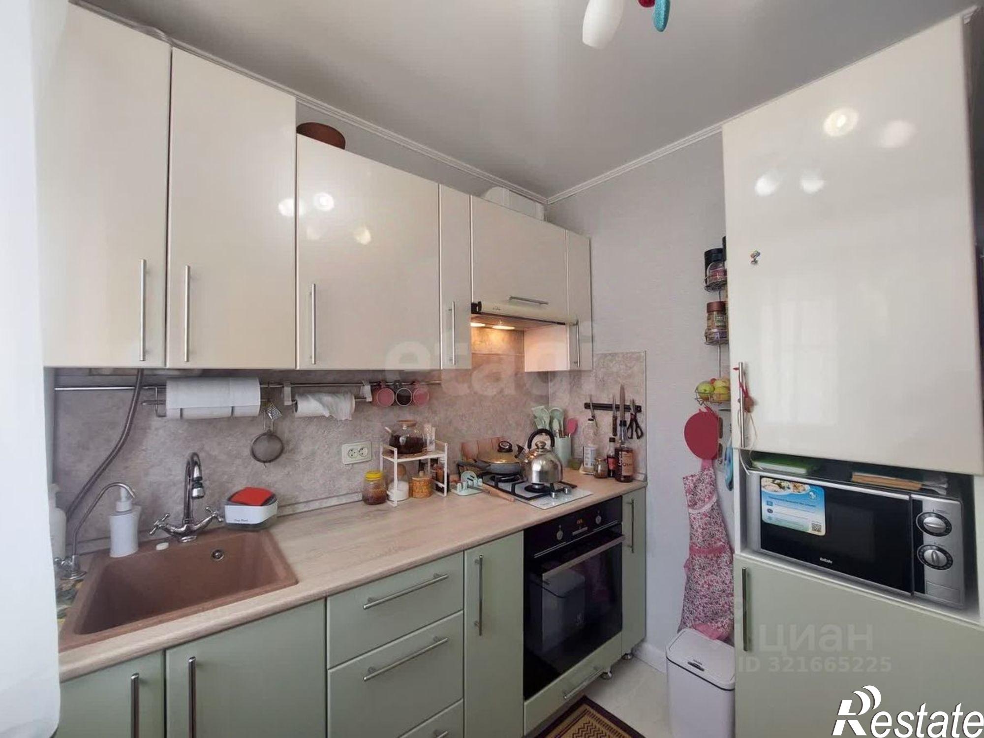 Купить квартиру за 2 400 000 рублей на улица Серёгина, 4