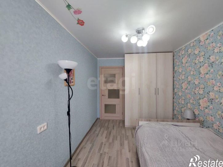 2-комн квартира улица Серёгина, 4,  д. 4